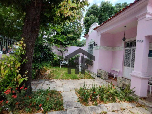 Imagem Casa com 3 Quartos para Alugar, 159 m² em Casa Forte - Recife Imagem Casa com 3 Quartos para Alugar, 159 m² em Casa Forte - Recife