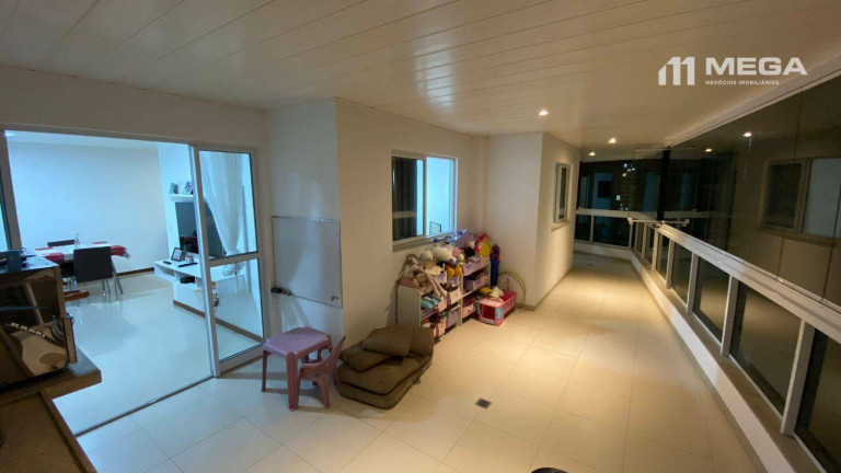 Imagem Apartamento com 3 Quartos à Venda, 118 m² em Praia Da Costa - Vila Velha Imagem Apartamento com 3 Quartos à Venda, 118 m² em Praia Da Costa - Vila Velha