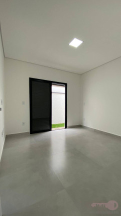 Imagem Casa com 3 Quartos à Venda, 240 m² em Sorocaba Imagem Casa com 3 Quartos à Venda, 240 m² em Sorocaba