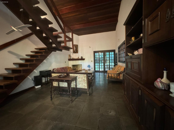 Imagem Sobrado com 5 Quartos à Venda, 674 m² em Toque-toque Pequeno - São Sebastião Imagem Sobrado com 5 Quartos à Venda, 674 m² em Toque-toque Pequeno - São Sebastião