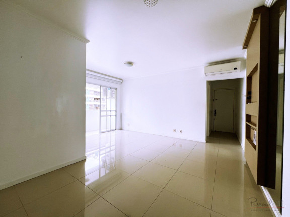 Imagem Apartamento com 3 Quartos à Venda, 121 m² em Centro - Florianópolis Imagem Apartamento com 3 Quartos à Venda, 121 m² em Centro - Florianópolis