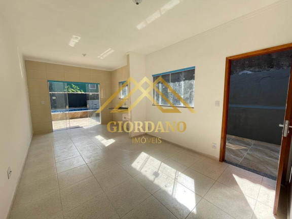 Imagem Casa com 2 Quartos à Venda, 60 m² em Campos Elíseos - Itanhaém Imagem Casa com 2 Quartos à Venda, 60 m² em Campos Elíseos - Itanhaém