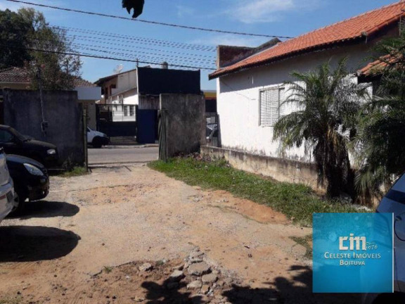 Imagem Casa com 2 Quartos à Venda, 275 m² em Centro - Boituva