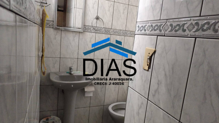 Imagem Casa com 3 Quartos à Venda, 263 m² em Jardim Nova América - Araraquara Imagem Casa com 3 Quartos à Venda, 263 m² em Jardim Nova América - Araraquara