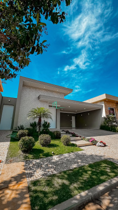 Casa com 3 Quartos à Venda,  em Residencial Olivito - Franca