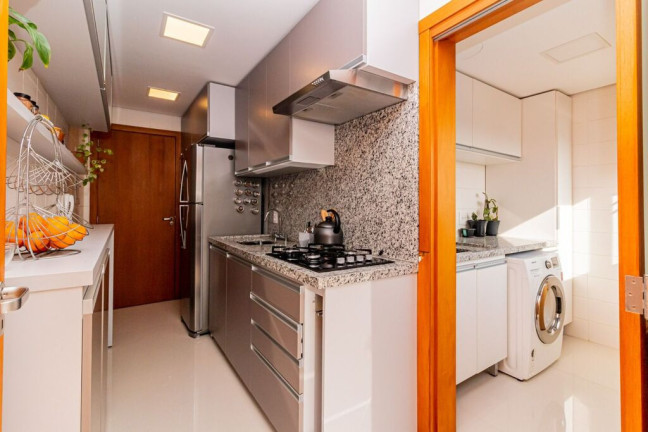 Imagem Apartamento com 2 Quartos à Venda, 75 m² em Petrópolis - Porto Alegre
