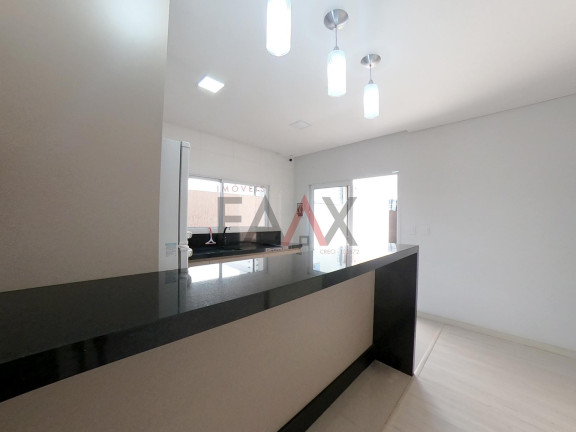 Imagem Casa com 2 Quartos à Venda, 325 m² em Cascavel - Guarapuava