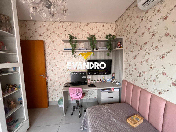 Imagem Casa com 3 Quartos à Venda, 169 m² em Santa Rosa - Cuiabá