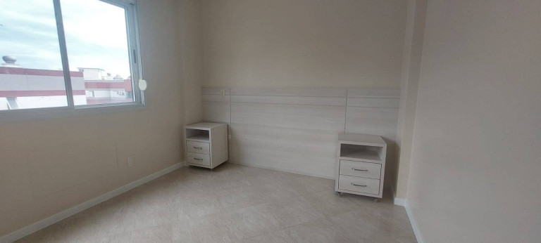 Imagem Apartamento com 2 Quartos à Venda, 70 m² em Trindade - Florianópolis