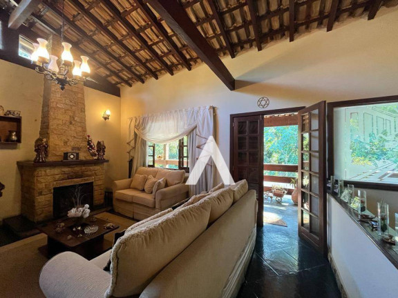 Imagem Casa com 3 Quartos à Venda, 400 m² em Parque Do Imbui - Teresópolis Imagem Casa com 3 Quartos à Venda, 400 m² em Parque Do Imbui - Teresópolis