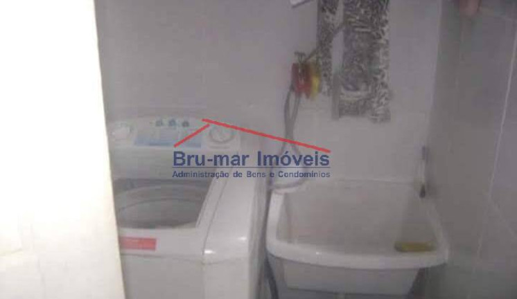 Imagem Apartamento com 2 Quartos à Venda, 70 m² em Gonzaga - Santos