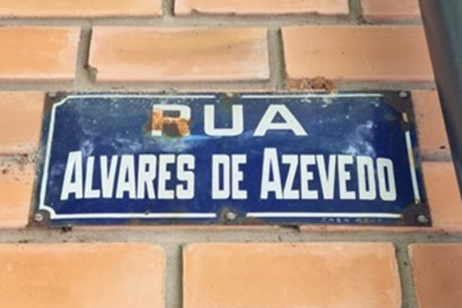 Imagem Terreno à Venda, em Auxiliadora - Porto Alegre Imagem Terreno à Venda, em Auxiliadora - Porto Alegre