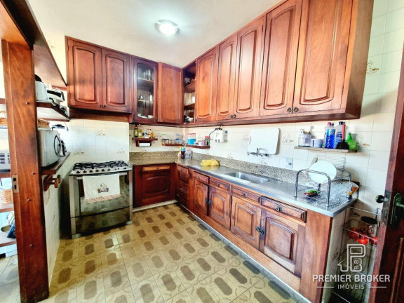 Imagem Apartamento com 3 Quartos à Venda, 147 m² em Várzea - Teresópolis