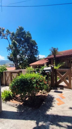 Imagem Casa com 4 Quartos à Venda, 228 m² em Jardim Do Lago - Atibaia Imagem Casa com 4 Quartos à Venda, 228 m² em Jardim Do Lago - Atibaia