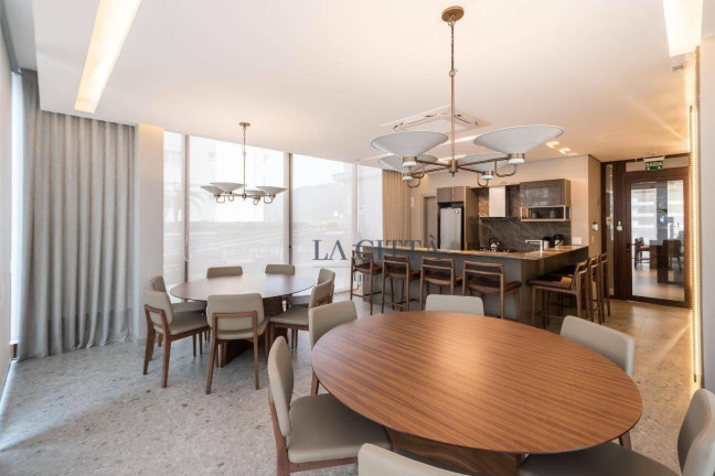 Imagem Apartamento com 3 Quartos à Venda, 132 m² em Fazenda - Itajaí Imagem Apartamento com 3 Quartos à Venda, 132 m² em Fazenda - Itajaí