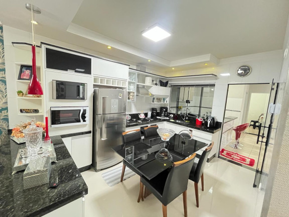 Imagem Casa à Venda, 224 m² em Jardim Birigüi - Umuarama Imagem Casa à Venda, 224 m² em Jardim Birigüi - Umuarama