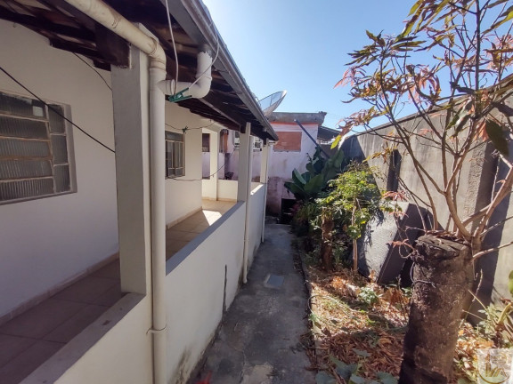Imagem Casa com 9 Quartos à Venda, 280 m² em Vila Esportiva - Vespasiano