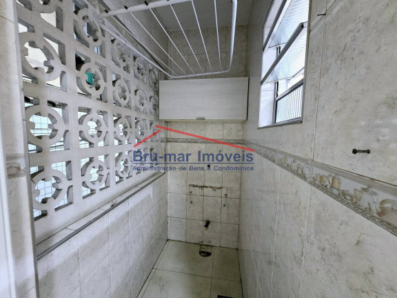 Imagem Apartamento com 2 Quartos à Venda, 66 m² em Encruzilhada - Santos