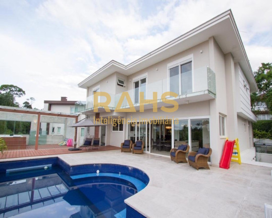 Imagem Casa de Condomínio com 5 Quartos à Venda, 1.027 m² em América - Joinville Imagem Casa de Condomínio com 5 Quartos à Venda, 1.027 m² em América - Joinville