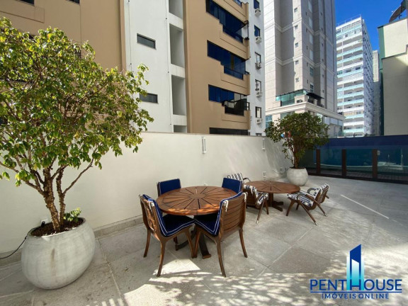 Imagem Apartamento com 3 Quartos à Venda, 133 m² em Centro - Balneário Camboriú Imagem Apartamento com 3 Quartos à Venda, 133 m² em Centro - Balneário Camboriú