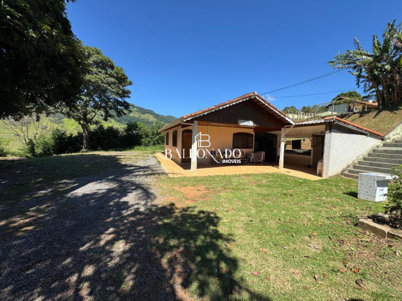 Imóvel com 2 Quartos à Venda, 2.500 m² em Centro - Extrema