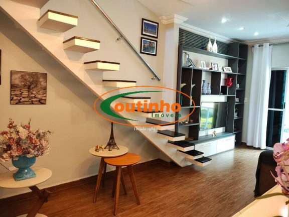 Imagem Casa de Vila com 3 Quartos à Venda, 191 m² em Tijuca - Rio De Janeiro