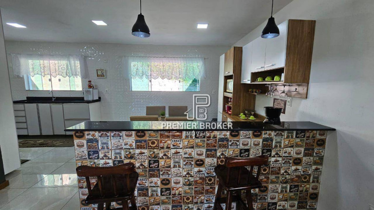 Imagem Casa com 3 Quartos à Venda, 180 m² em Albuquerque - Teresópolis Imagem Casa com 3 Quartos à Venda, 180 m² em Albuquerque - Teresópolis