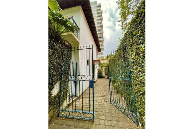 Imagem Casa com 4 Quartos à Venda,  em Paraíso - São Paulo