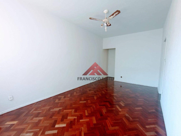Imagem Apartamento com 3 Quartos à Venda, 80 m² em Ingá - Niterói