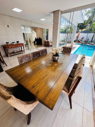Imagem Sobrado com 4 Quartos à Venda ou Locação, 330 m² em Condomínio Do Lago - Goiânia
