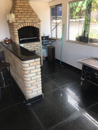 Imagem Casa com 3 Quartos à Venda, 260 m² em Praia - Contagem