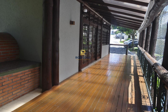 Imagem Casa com 4 Quartos à Venda, 148 m² em Vista Alegre - Curitiba