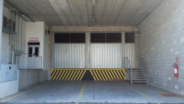 Imagem Galpão para Alugar, 889 m² em Industrial Anhanguera - Osasco Imagem Galpão para Alugar, 889 m² em Industrial Anhanguera - Osasco