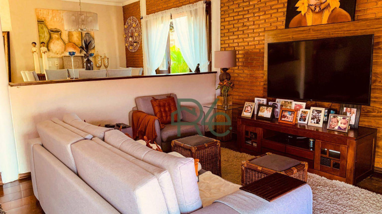 Imagem Casa com 3 Quartos à Venda, 320 m² em Jardim Das Flores - Cotia Imagem Casa com 3 Quartos à Venda, 320 m² em Jardim Das Flores - Cotia
