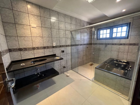 Imagem Casa com 5 Quartos à Venda, 270 m² em Setor Comercial - Sinop Imagem Casa com 5 Quartos à Venda, 270 m² em Setor Comercial - Sinop