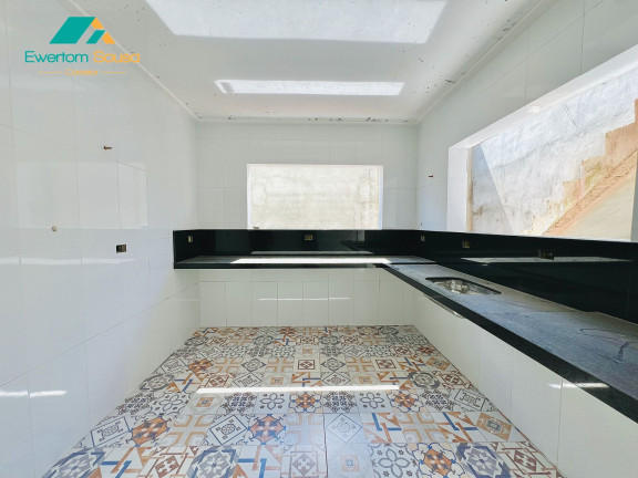 Imagem Casa com 3 Quartos à Venda, 120 m² em Canjica (terra Preta) - Mairiporã Imagem Casa com 3 Quartos à Venda, 120 m² em Canjica (terra Preta) - Mairiporã
