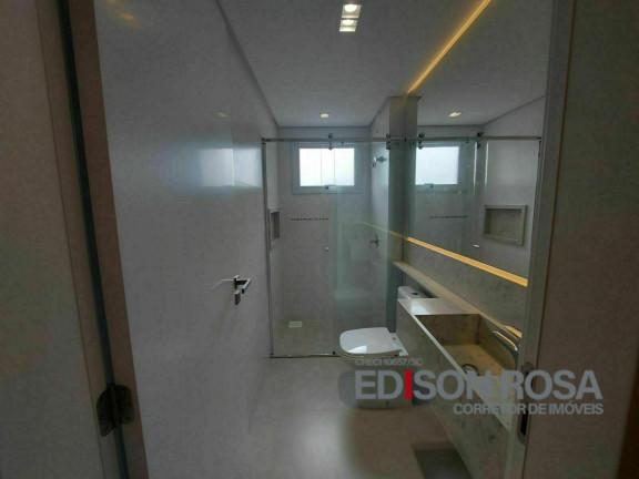 Imagem Apartamento com 3 Quartos à Venda, 134 m² em Barreiros - São José