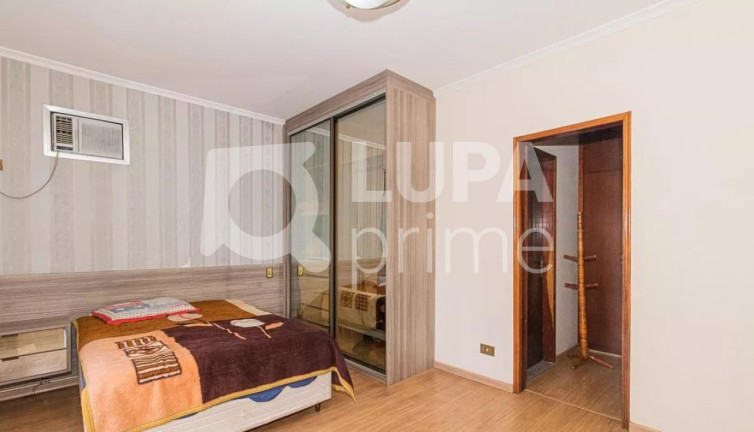 Imagem Casa com 3 Quartos à Venda, 184 m² em Jardim Guanca - São Paulo Imagem Casa com 3 Quartos à Venda, 184 m² em Jardim Guanca - São Paulo