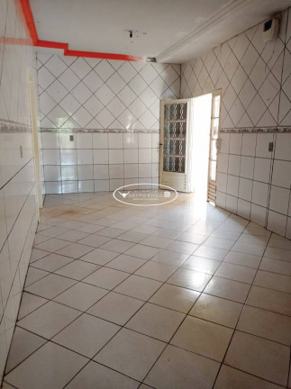 Imagem Casa com 3 Quartos à Venda, 150 m² em Jardim Curitiba - Goiânia
