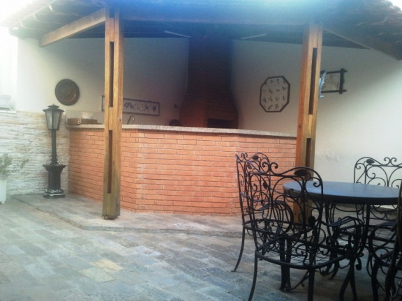 Imagem Casa com 3 Quartos à Venda, 280 m² em Jardim Europa - Bauru