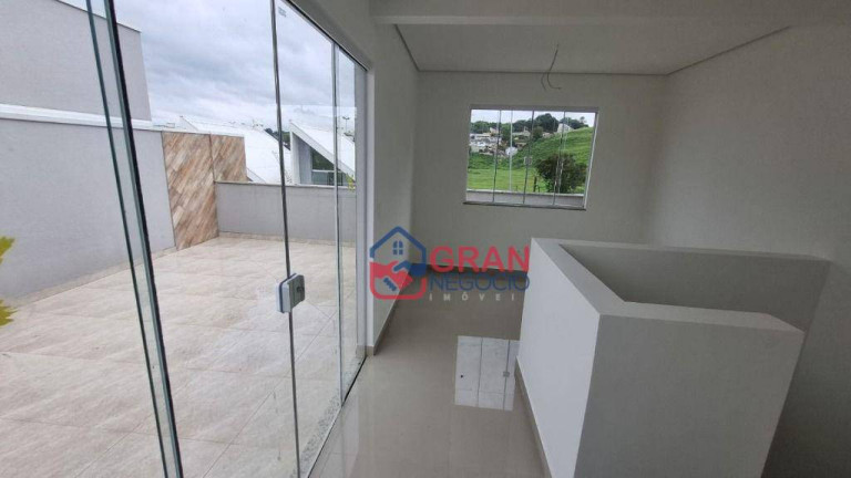 Imagem Sobrado com 3 Quartos à Venda, 208 m² em Campo Comprido - Curitiba