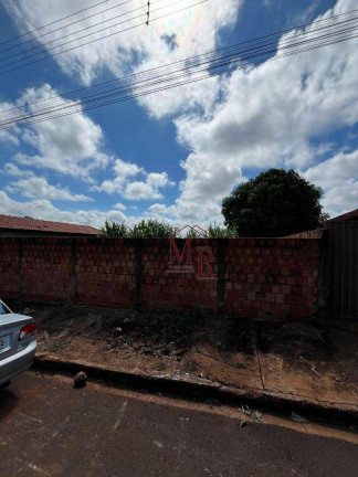 Terreno à Venda, 300 m² em Centro - Riolândia