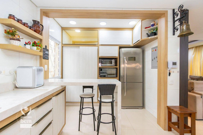 Imagem Sobrado com 3 Quartos à Venda, 160 m² em Xaxim - Curitiba