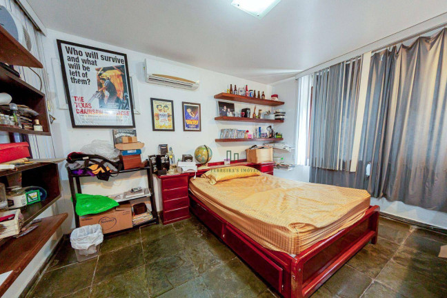 Imagem Casa com 6 Quartos à Venda, 1.500 m² em Itaipu - Niterói Imagem Casa com 6 Quartos à Venda, 1.500 m² em Itaipu - Niterói