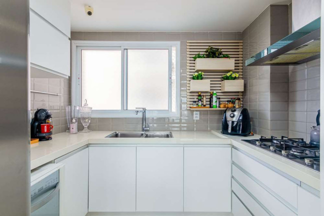 Imagem Apartamento com 3 Quartos à Venda, 125 m² em Jardim Europa - Porto Alegre Imagem Apartamento com 3 Quartos à Venda, 125 m² em Jardim Europa - Porto Alegre