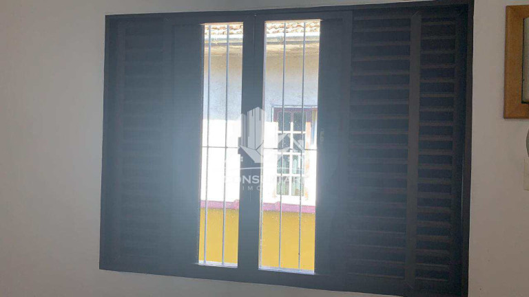 Imagem Casa com 3 Quartos à Venda, 110 m² em Chico De Paula - Santos