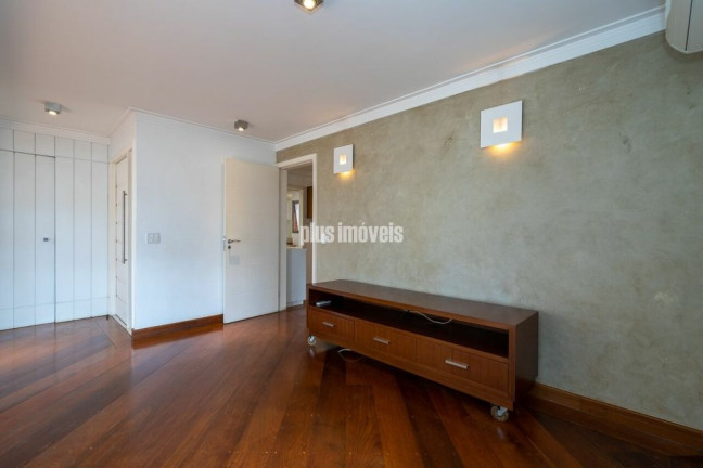 Imagem Apartamento com 3 Quartos à Venda, 191 m² em Pinheiros - São Paulo Imagem Apartamento com 3 Quartos à Venda, 191 m² em Pinheiros - São Paulo