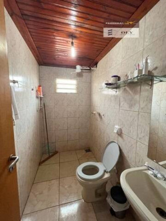 Imagem Casa com 3 Quartos à Venda, 200 m² em Setor Santos Dumont - Goiânia Imagem Casa com 3 Quartos à Venda, 200 m² em Setor Santos Dumont - Goiânia