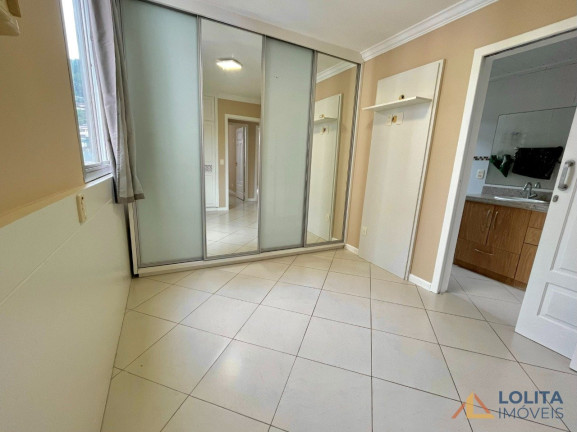 Imagem Apartamento com 3 Quartos à Venda, 80 m² em Centro - Florianopolis Imagem Apartamento com 3 Quartos à Venda, 80 m² em Centro - Florianopolis