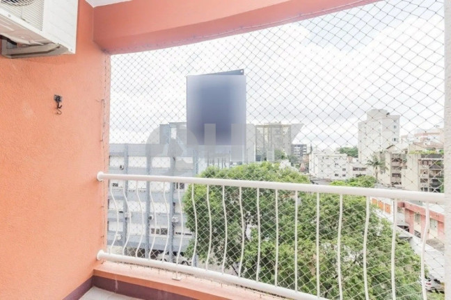 Imagem Apartamento com 3 Quartos à Venda, 70 m² em Cristo Redentor - Porto Alegre Imagem Apartamento com 3 Quartos à Venda, 70 m² em Cristo Redentor - Porto Alegre